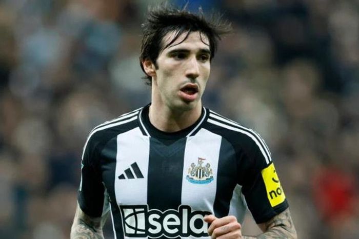 Sandro Tonali gây thất vọng trước Barcelona: Bài toán 100 triệu bảng của Man Utd