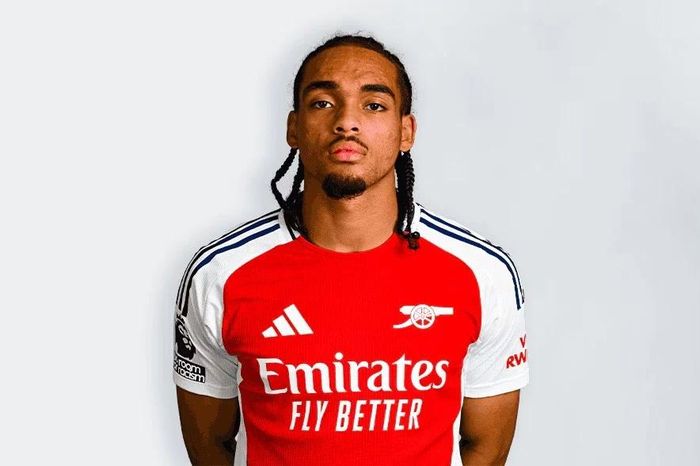 Sao trẻ Arsenal thừa nhận mang dòng máu Malaysia, xúc tiến đầu quân cho Bầy hổ