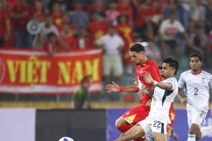 Selangor chi đậm lôi kéo Hoàng Hên: Toan tính chiến lược của gã khổng lồ Malaysia