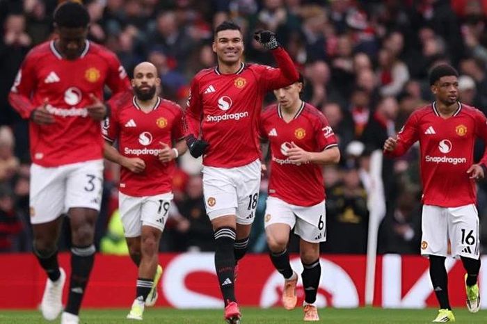Siêu máy tính dự đoán trận Man United – Brentford lúc 2h ngày 28/4