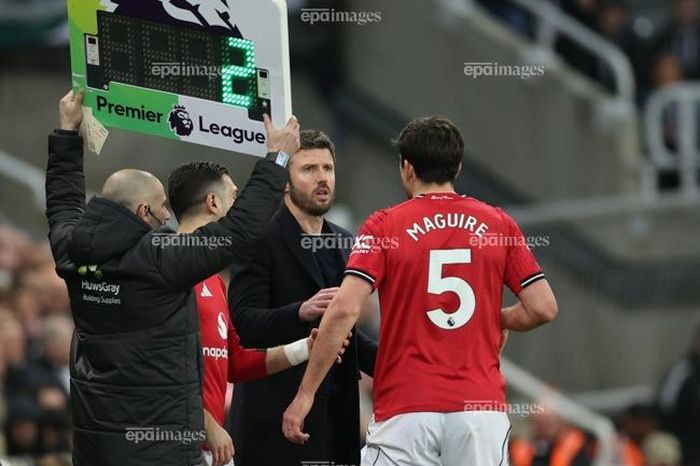 Sốc: MU âm thầm chọn người thay thế HLV Carrick