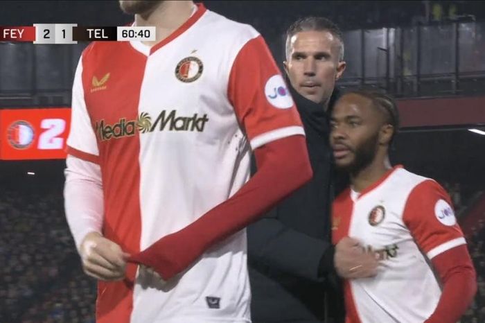 Sterling tái xuất sau 9 tháng