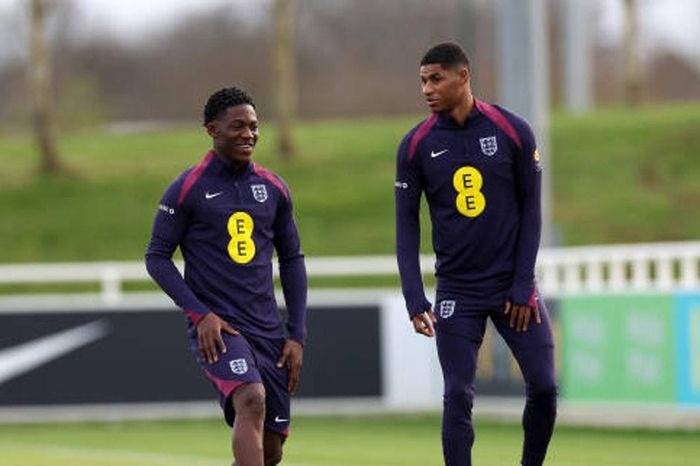 Sự lột xác của Mainoo dưới thời Carrick: Cánh cửa trở lại Man Utd mở rộng cho Rashford