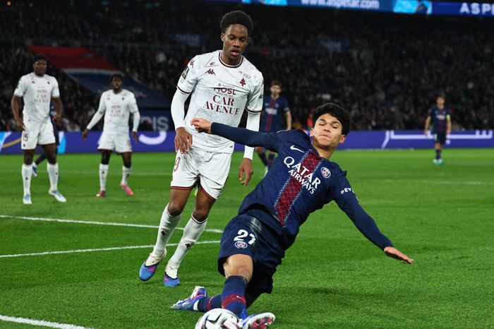 Tài năng gốc Philippines đi vào lịch sử PSG