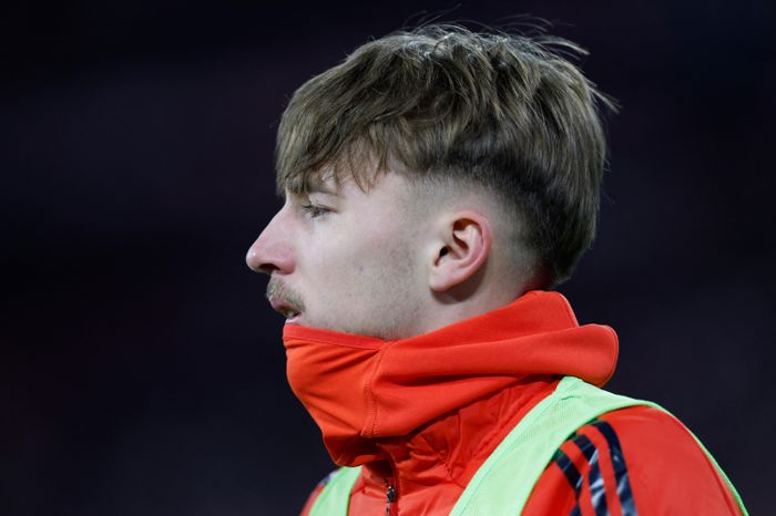 Thần đồng Bayern Munich đổi đời