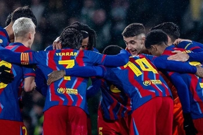 Thắng liên tục, Barcelona chạm mốc lịch sử