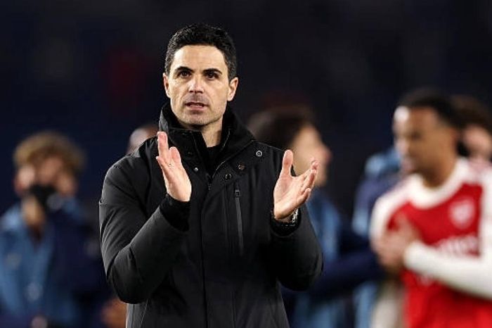 Thắng Mansfield Town, Arsenal gây chú ý với thử nghiệm chiến thuật mới trong... 10 phút