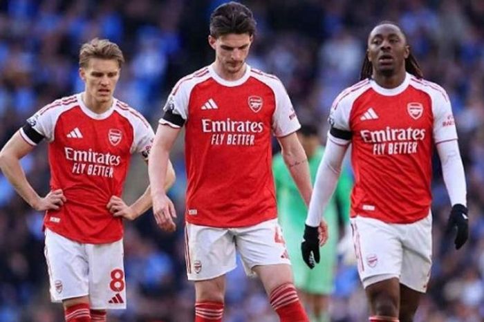 Thất bại tại Etihad và lý do Arsenal vẫn sáng cửa vô địch Ngoại hạng Anh