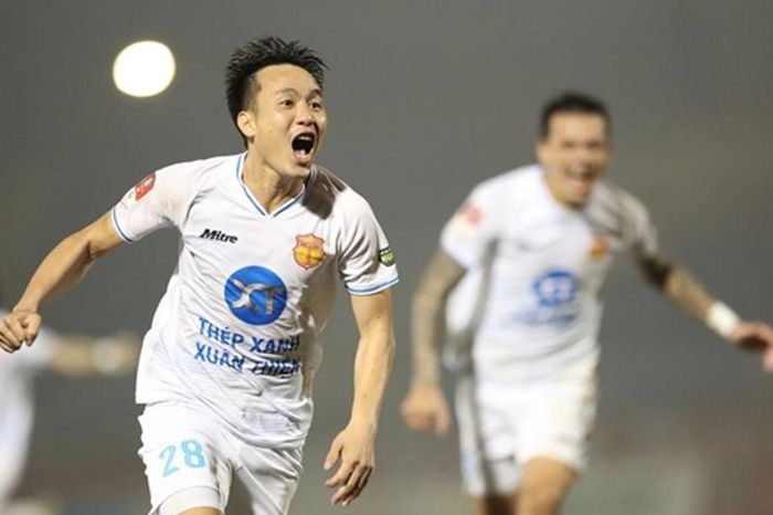 Thép Xanh Nam Định giữ chân bộ ba trụ cột Lucas Alves, Tô Văn Vũ và Romulo Machado