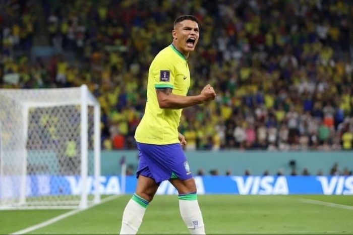 Thiago Silva còn cơ hội tham dự World Cup 2026