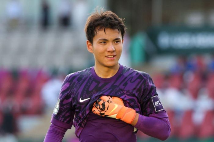 Thủ môn Li Hao của U23 Trung Quốc hết phép ở chung kết