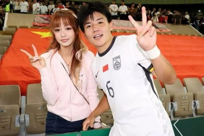 Tiền vệ trụ cột U23 Trung Quốc trên đường gia nhập CLB Ngoại hạng Anh