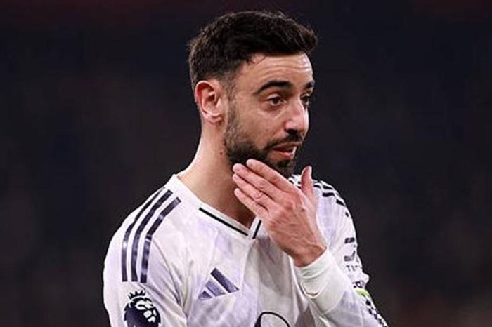Tin chuyển nhượng 26/3: Bruno Fernandes cân nhắc rời MU, Salah nhận đề nghị 100 triệu euro