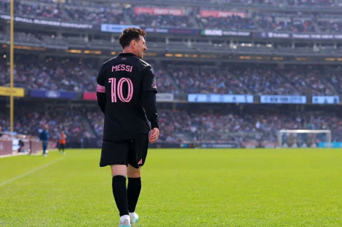 Tin thể thao (24-3): Vượt Pele, Messi áp sát kỷ lục đá phạt