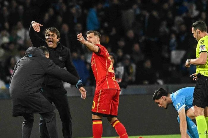 Tình trạng cầu thủ gục xuống sân khi đang thi đấu ở Serie A