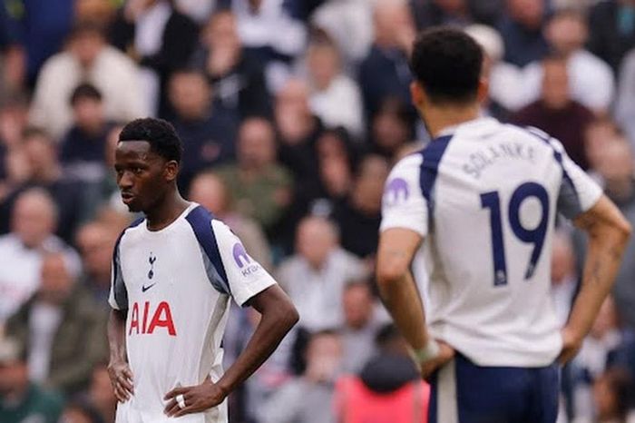 Tottenham đối mặt thảm họa xuống hạng: Thống kê chỉ ra cơ hội sống sót cuối cùng tại Ngoại hạng Anh