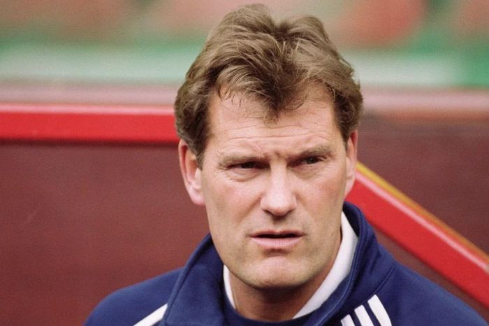 Tottenham gây sốc khi cân nhắc bổ nhiệm HLV 'nghỉ hưu' 20 năm trước