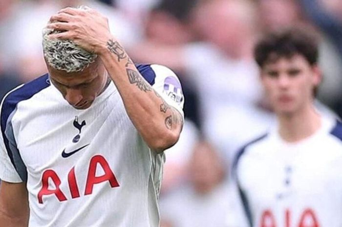 Tottenham Hotspur chính thức rơi xuống nhóm cầm đèn đỏ tại Ngoại hạng Anh