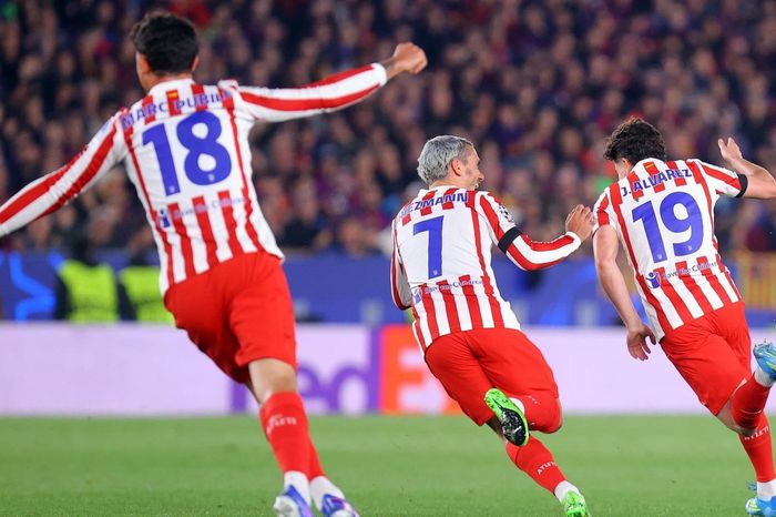 Tứ kết lượt đi Champions League 2025/26: Dấu ấn đội khách