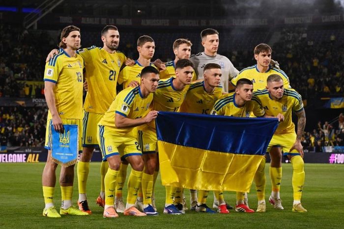 Tuyển Ukraine bị trộm tiền và đồ đạc giá trị