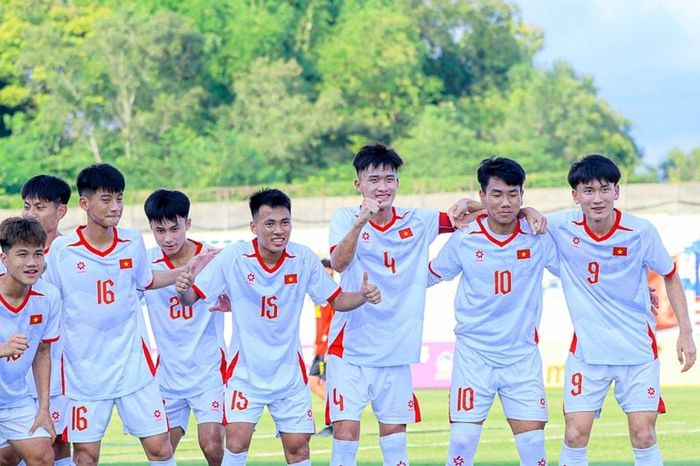 U17 Việt Nam đại thắng Timor Leste 10-0: Nguyễn Lực và Văn Dương lập hat-trick