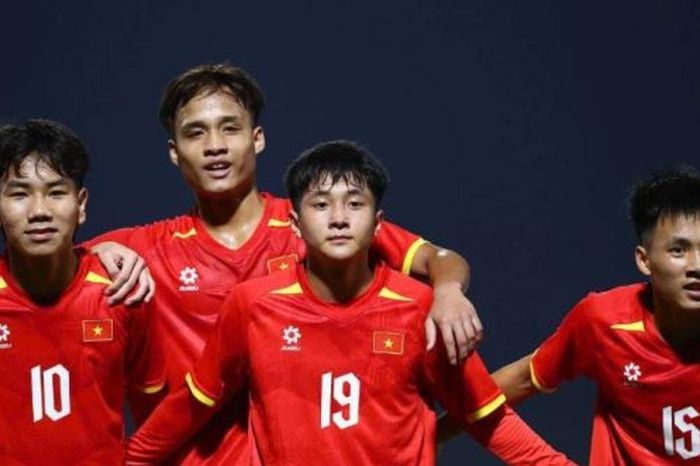 U17 Việt Nam đè bẹp Malaysia 4-0: Khẳng định sức mạnh tại giải Đông Nam Á 2026