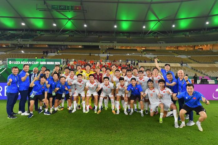 U23 Việt Nam đại chiến UAE tại tứ kết, Michael Carrick chính thức tiếp quản 'ghế nóng' Man Utd