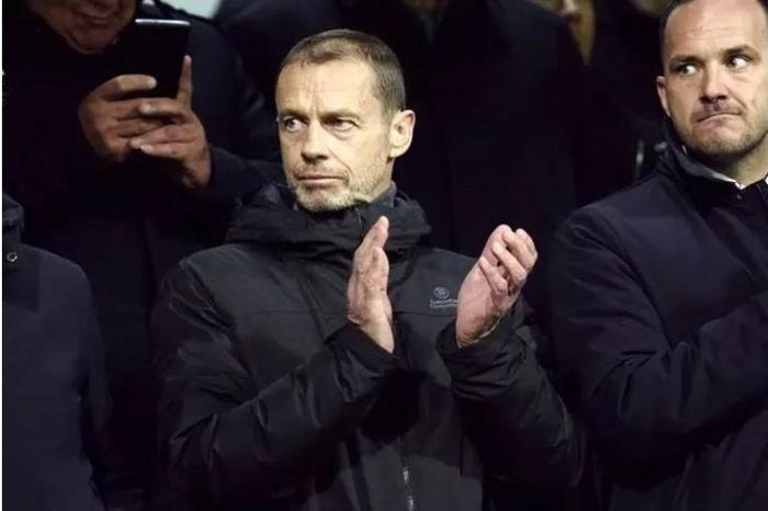 UEFA xát thêm muối vào vết thương lòng của bóng đá Ý