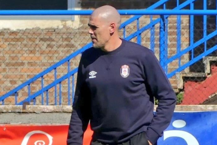 Valdes vẫn biến mất một cách bí ẩn