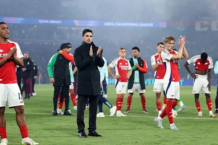 Vì sao các câu lạc bộ Ngoại hạng Anh biến Champions League thành sân chơi riêng?