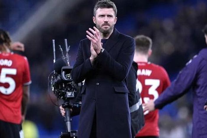 Vì sao MU chưa bổ nhiệm HLV Michael Carrick?