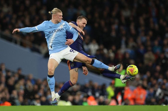 Vua phá lưới Ngoại hạng Anh: Haaland dẫn đầu, bất ngờ 'sao xịt' của Arsenal