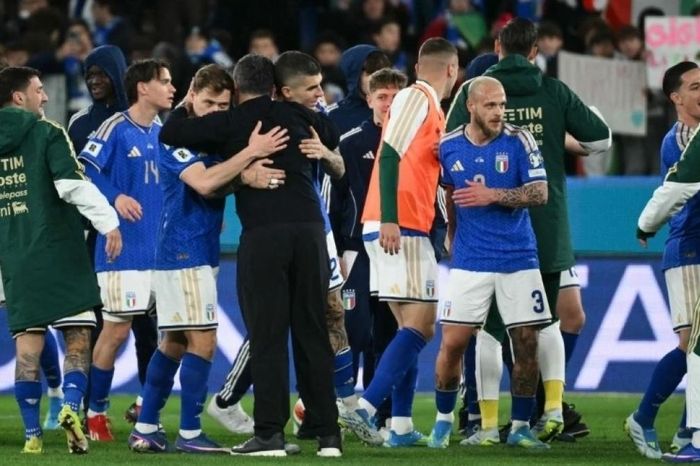 World Cup FIFA: Italy hy vọng chinh phục 'đỉnh Everest' của Bosnia, Kosovo nhỏ bé đứng trước ngưỡng cửa lịch sử.